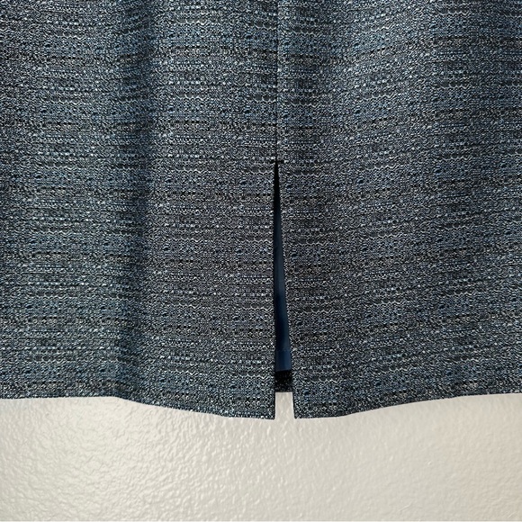 Tahari Arthur S. Levine Skirt and Blazer Suit Set Blue and Black Blazer Suit Set - Picture 13 of 15